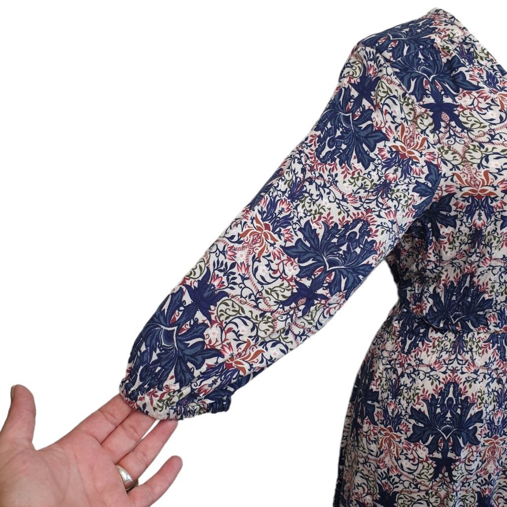 Billabong | Size 12 | 100% Rayon 3/4 Sleeve Wrap Look V-Neck Floral Short Dress - Picture 5 of 9